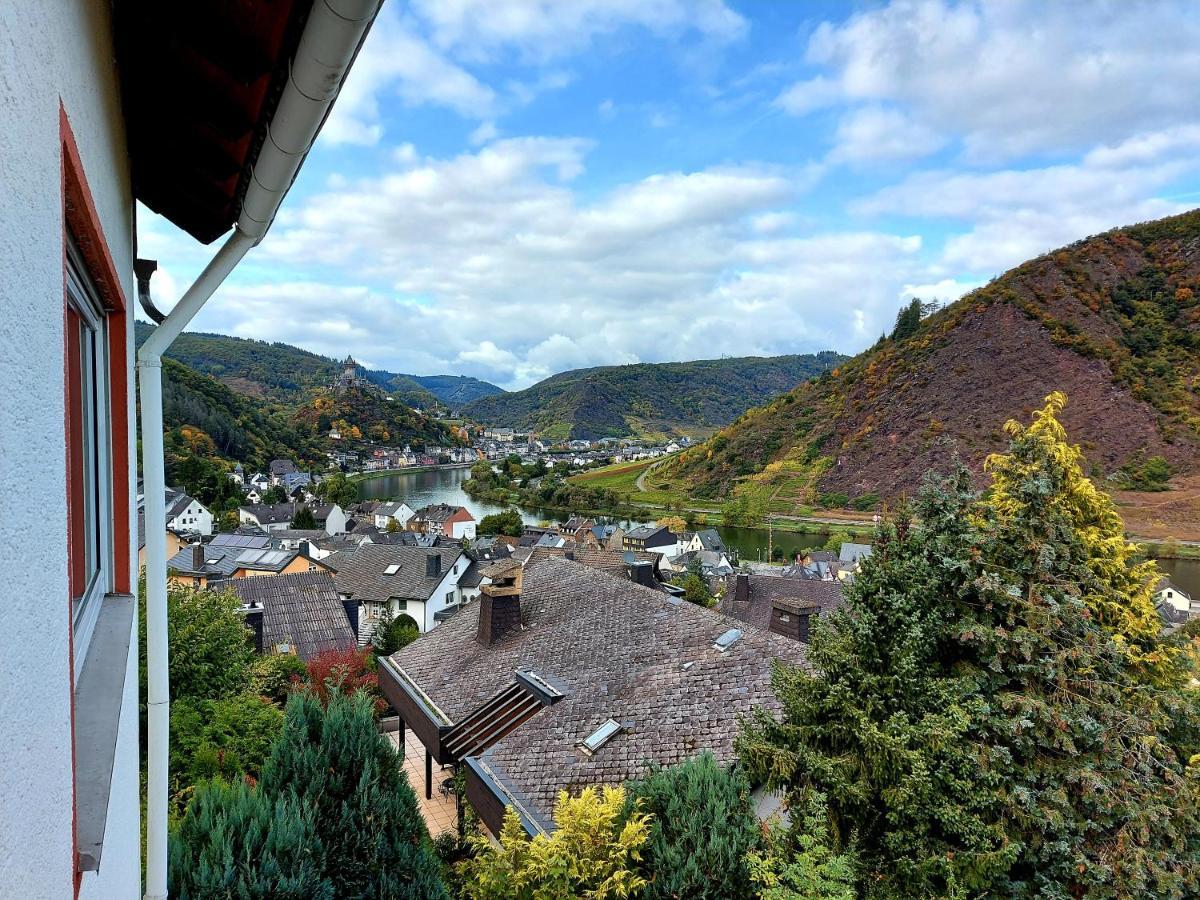 Ferienwohnung Meyver Cochem Exterior photo
